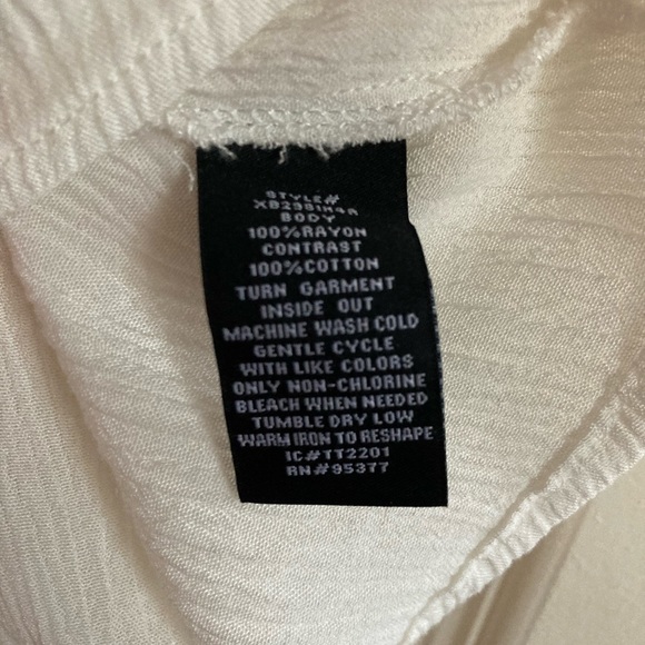 SANCTUARY cream sheer, lightweight peasant blouse. Size L. - Picture 5 of 5